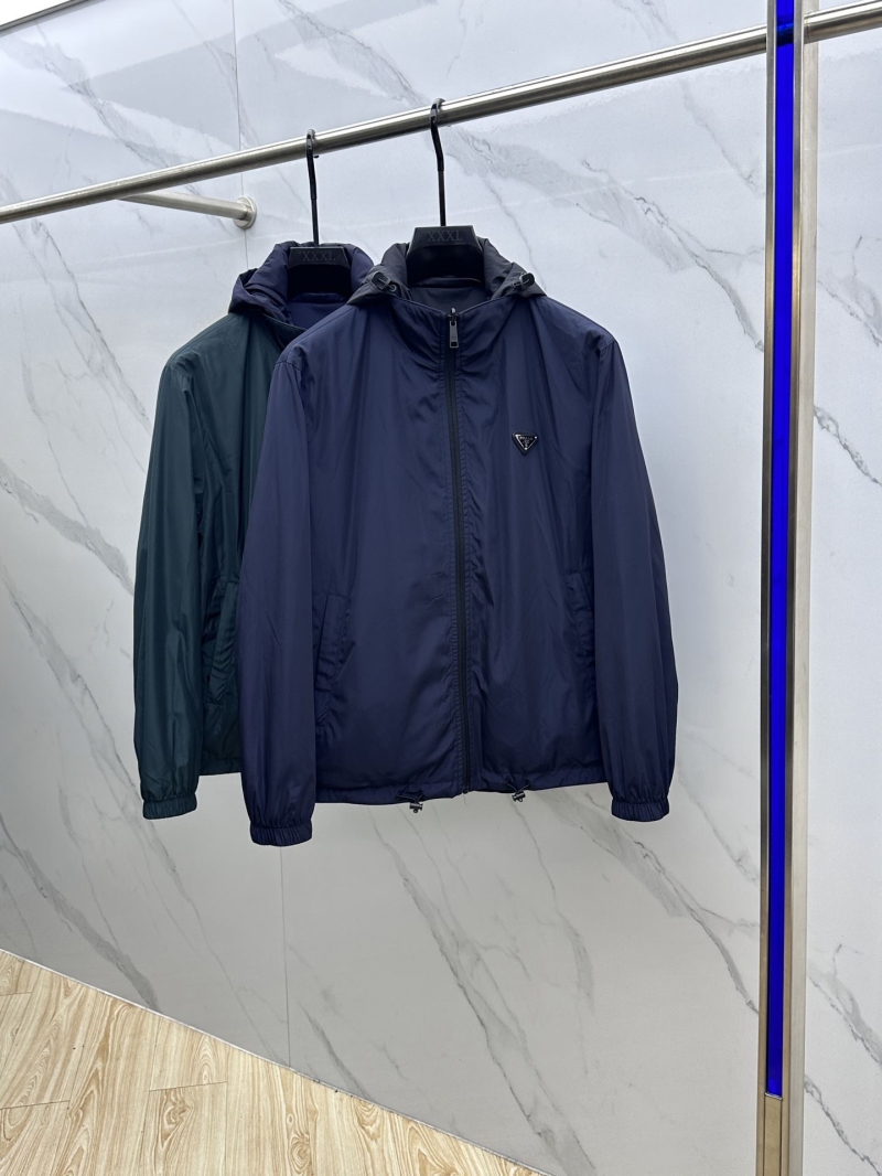 Pra*a outwear